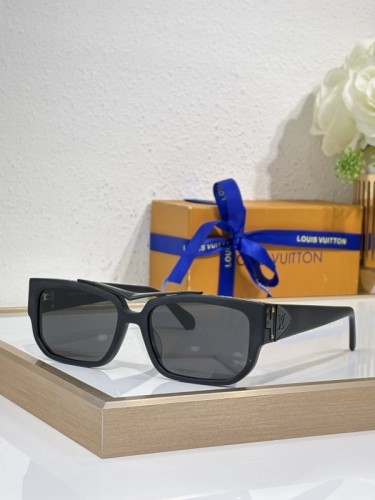 LV Sunglasses AAAA-6975