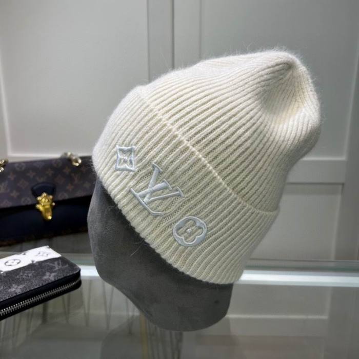 LV Hats AAA-1611