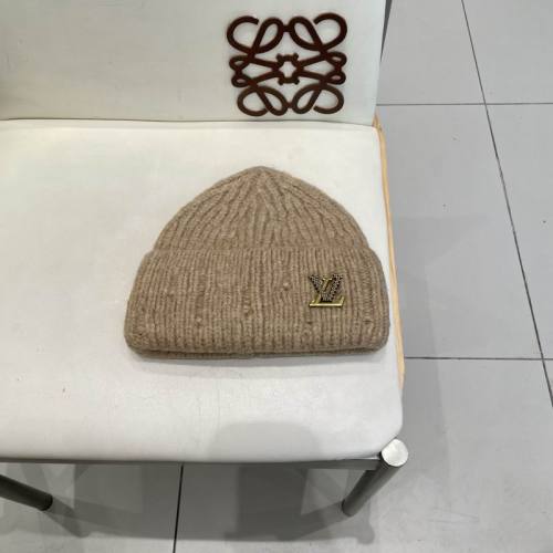 LV Hats AAA-1342