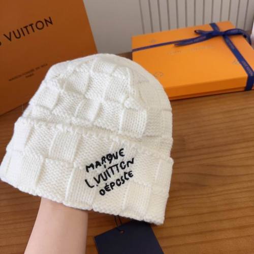 LV Hats AAA-1546