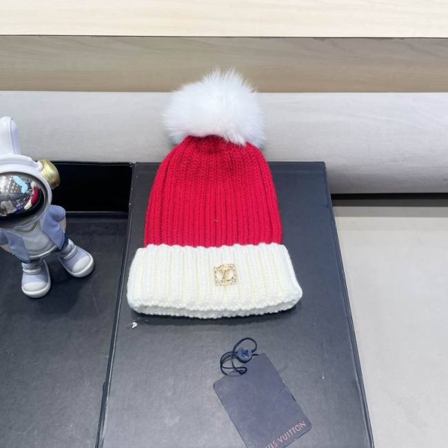 LV Hats AAA-1633