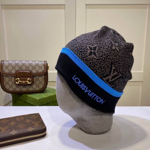 LV Hats AAA-1562