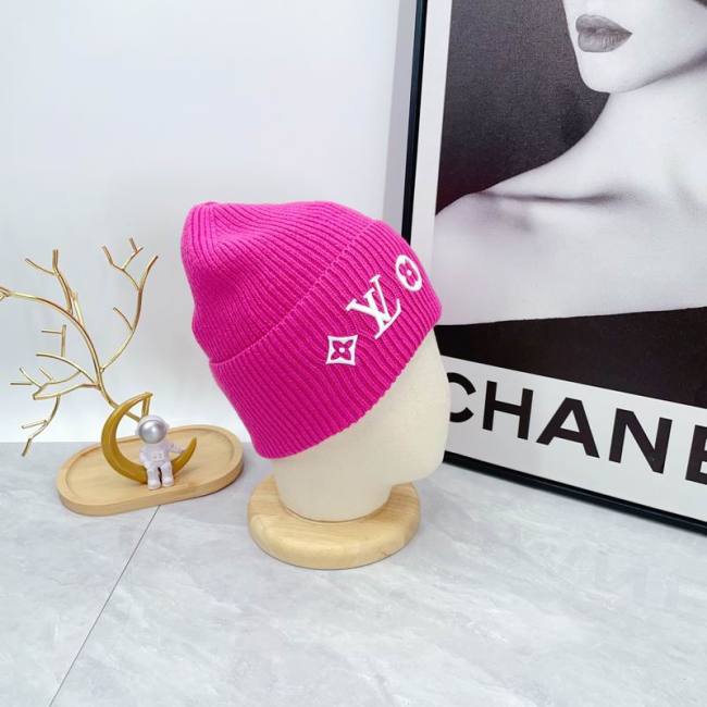 LV Hats AAA-1557
