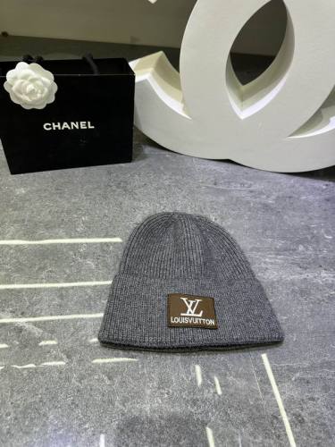 LV Hats AAA-1438