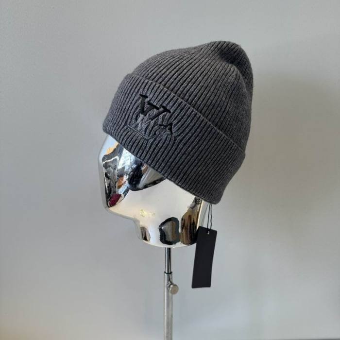 LV Hats AAA-1355