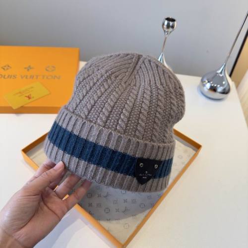 LV Hats AAA-1325