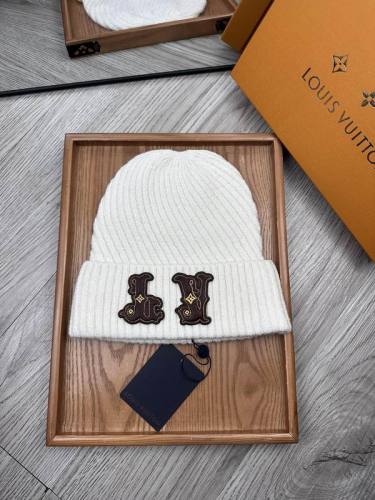 LV Hats AAA-1404
