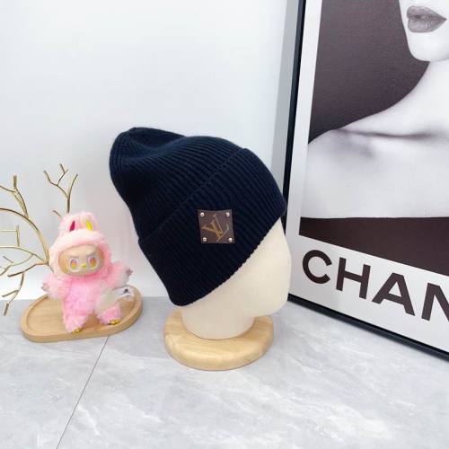 LV Hats AAA-1621