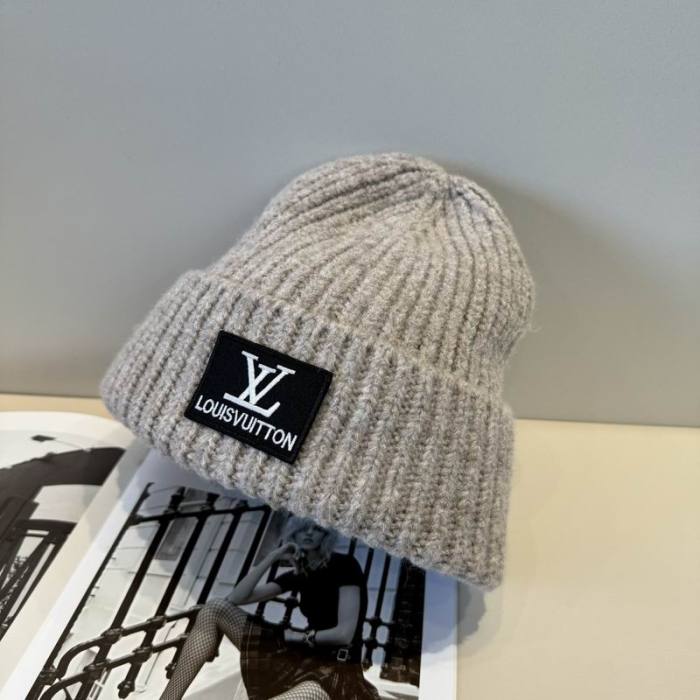 LV Hats AAA-1298