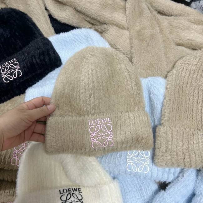 Loewe Hats AAA-393