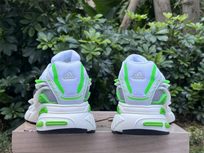 Pharrell Willams x AD Jellyfish-003