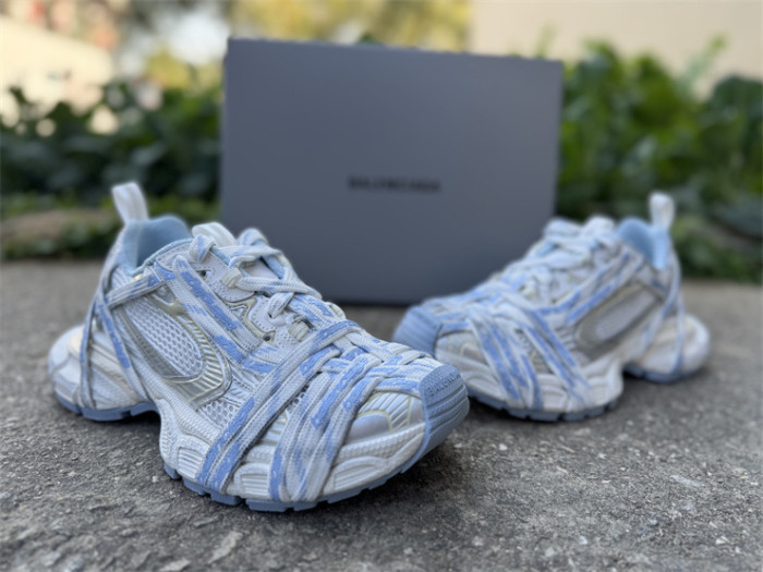 B 17FW Tripe-S High End Sneaker-682