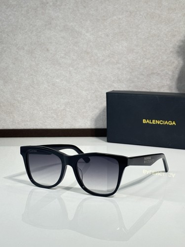 B Sunglasses AAAA-1403