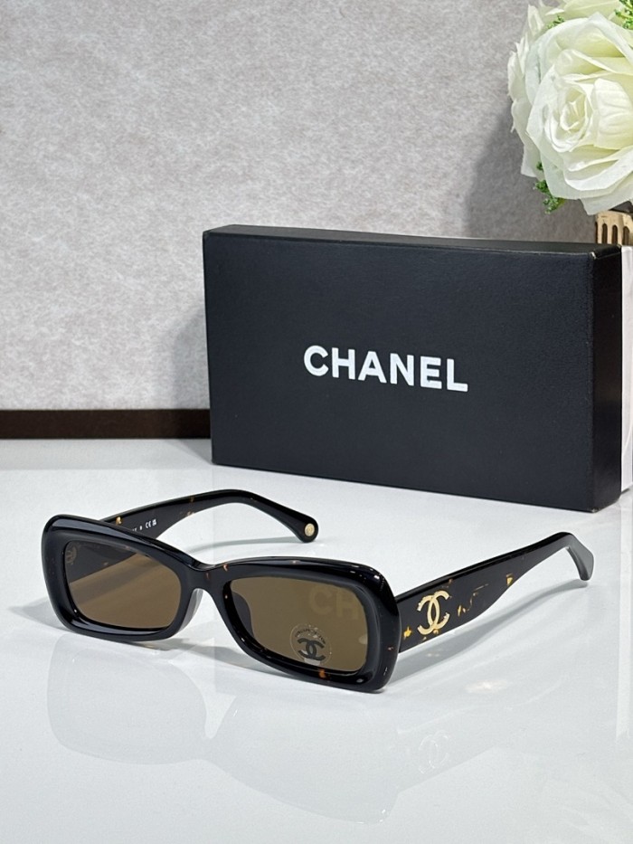 CHNL Sunglasses AAAA-6463