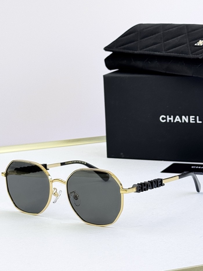 CHNL Sunglasses AAAA-6661