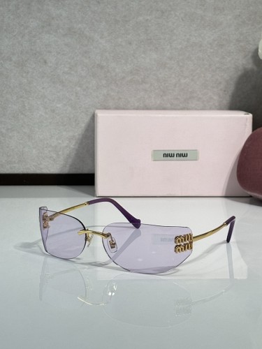 Miu Miu Sunglasses AAAA-2999
