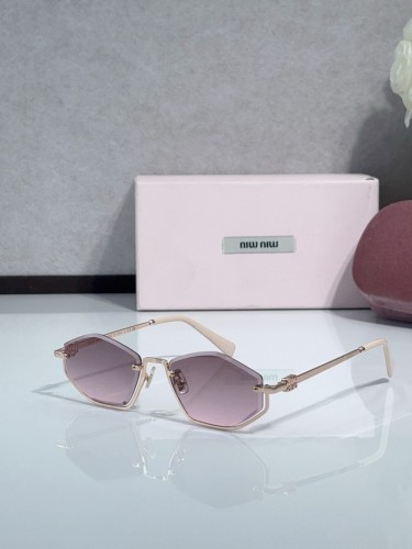 Miu Miu Sunglasses AAAA-3013