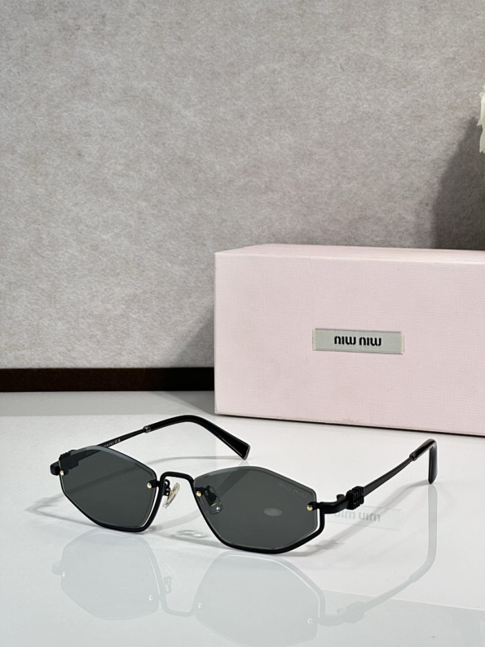 Miu Miu Sunglasses AAAA-2741