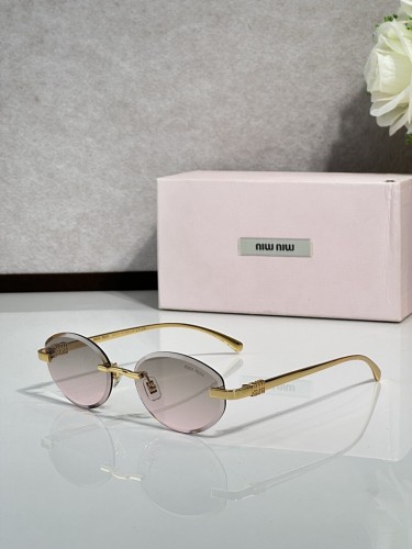 Miu Miu Sunglasses AAAA-2780