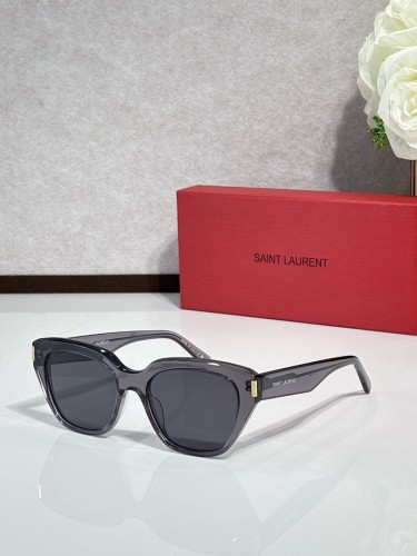 YL  Sunglasses AAAA-1742