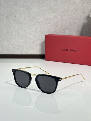 YL  Sunglasses AAAA-1576