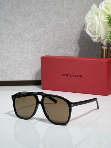 YL  Sunglasses AAAA-1777