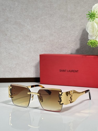YL  Sunglasses AAAA-1698