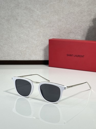 YL  Sunglasses AAAA-1573