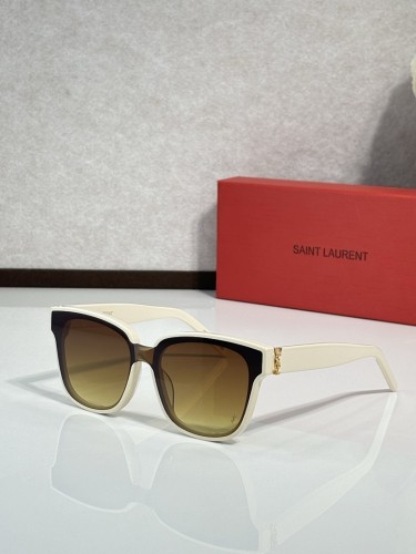YL  Sunglasses AAAA-1621