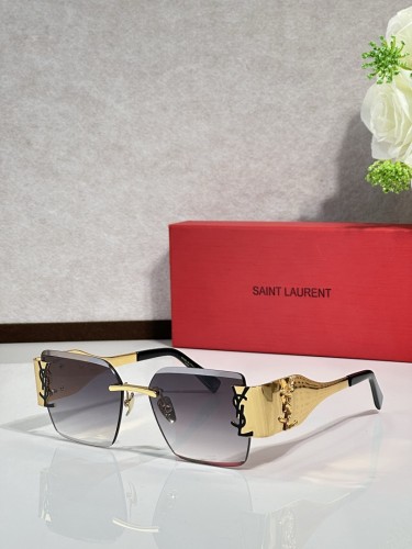 YL  Sunglasses AAAA-1701