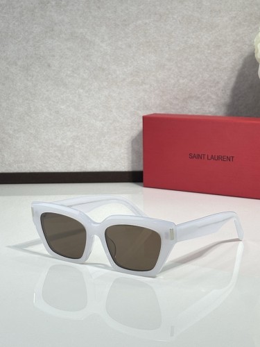 YL  Sunglasses AAAA-1625