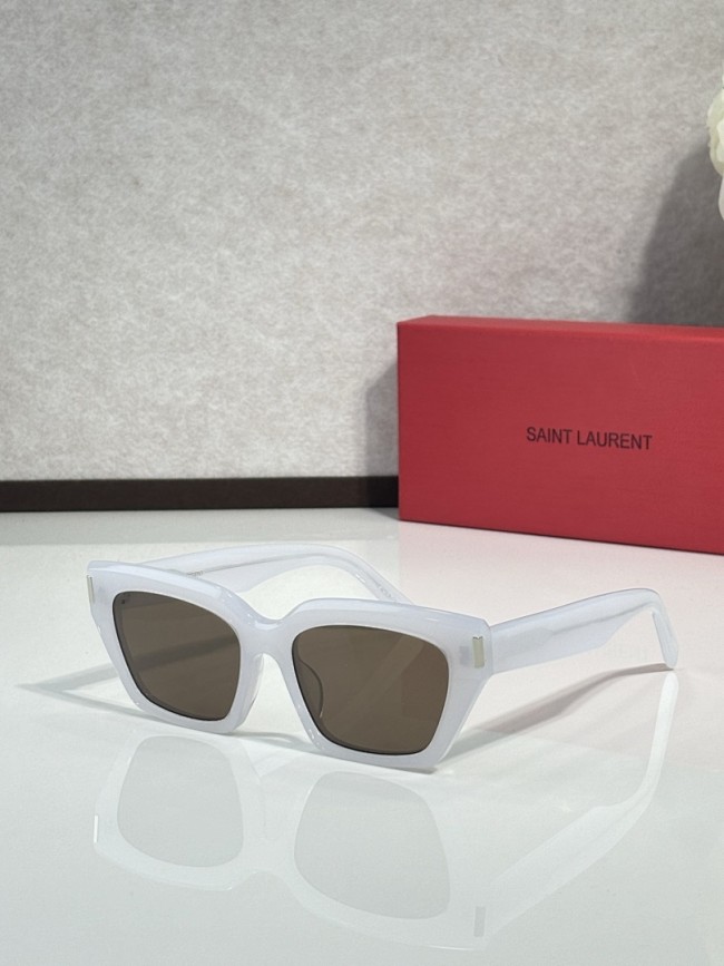 YL  Sunglasses AAAA-1625
