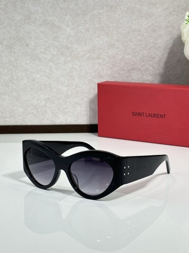 YL  Sunglasses AAAA-1593