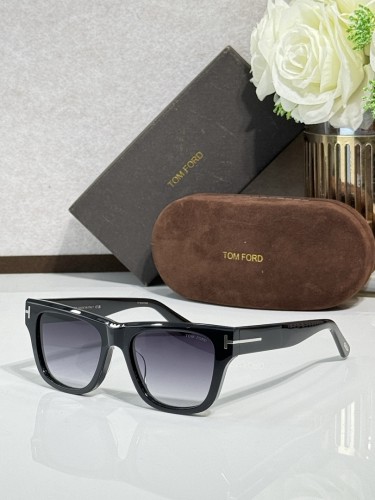 Tom Ford Sunglasses AAAA-7140