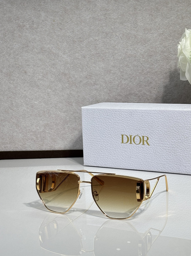 Dior Sunglasses AAAA-4792