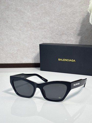 B Sunglasses AAAA-1453