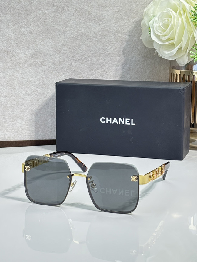 CHNL Sunglasses AAAA-7672