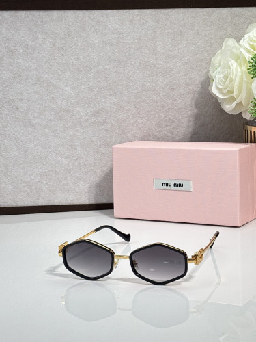 Miu Miu Sunglasses AAAA-3540