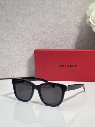 YL  Sunglasses AAAA-1898
