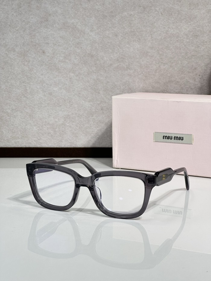 Miu Miu Sunglasses AAAA-3138