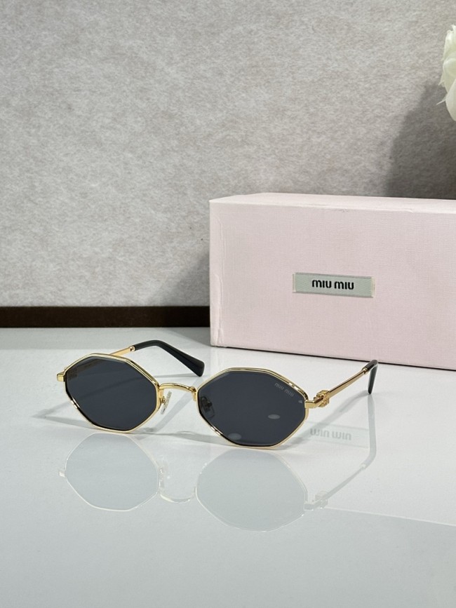 Miu Miu Sunglasses AAAA-3144