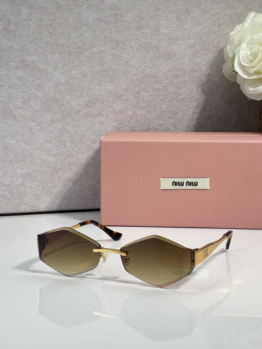 Miu Miu Sunglasses AAAA-3600