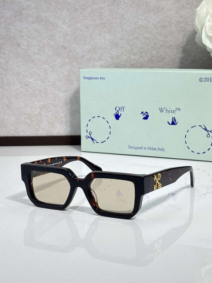 Off white Sunglasses AAAA-1070