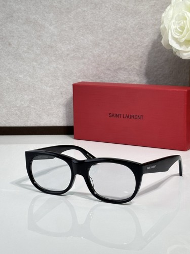 YL  Sunglasses AAAA-1790