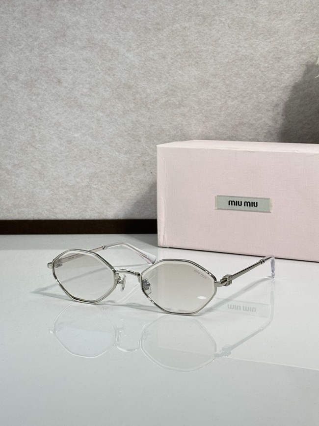 Miu Miu Sunglasses AAAA-3146
