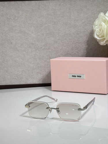 Miu Miu Sunglasses AAAA-3435