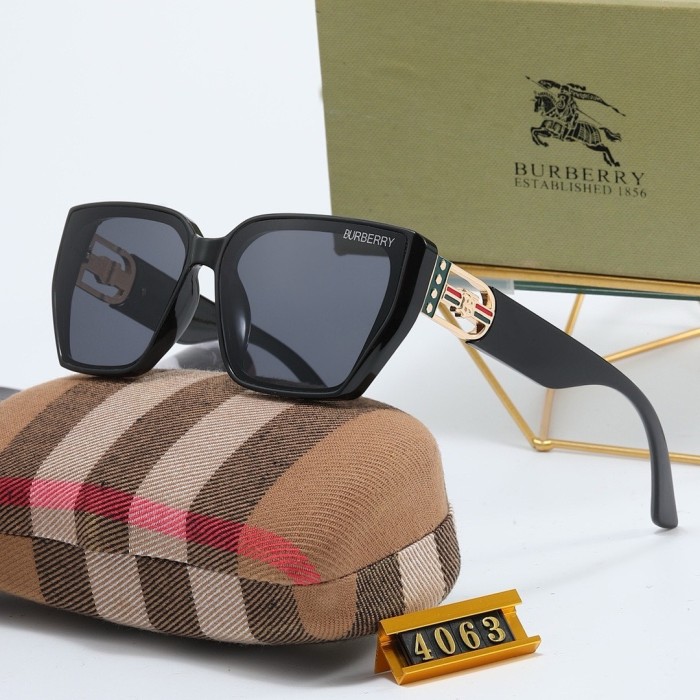 Burberry Sunglasses AAA-363