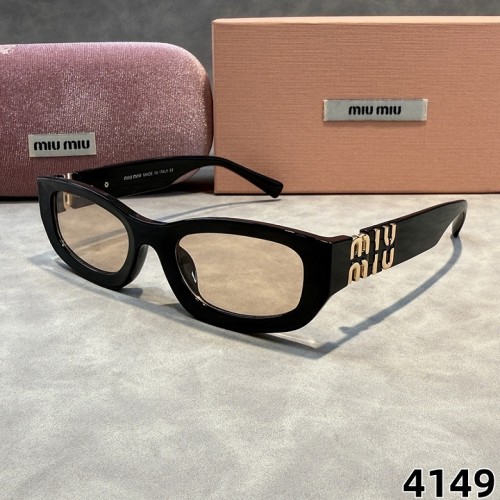 Miu Miu Sunglasses AAA-385
