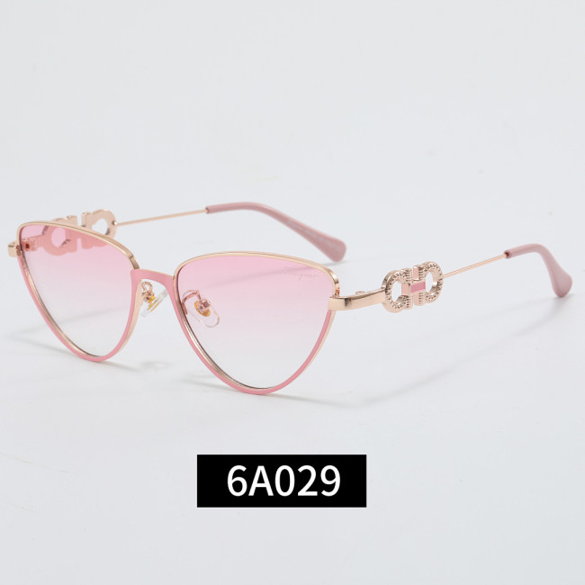 Ferragamo Sunglasses AAA-007