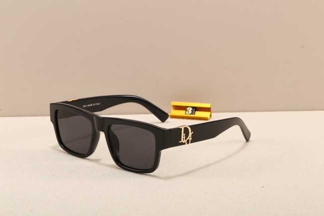 Dior Sunglasses AAA-650